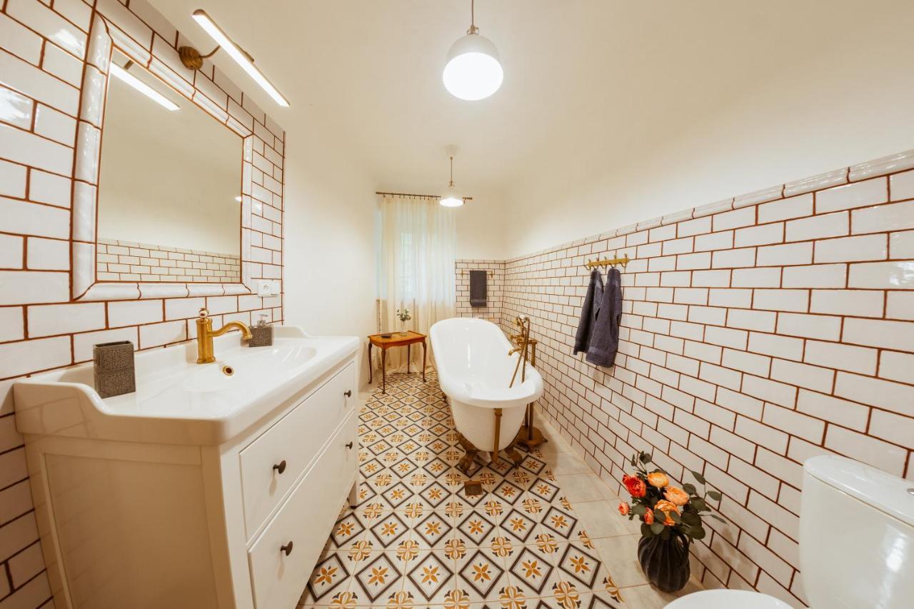 Apartmany Rodny Dom Deza Hoffmanna Банска-Штьявница Экстерьер фото